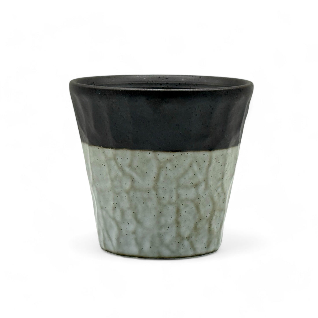 Nuriwake Gray Mino-yaki Yunomi - Japanese Teacup