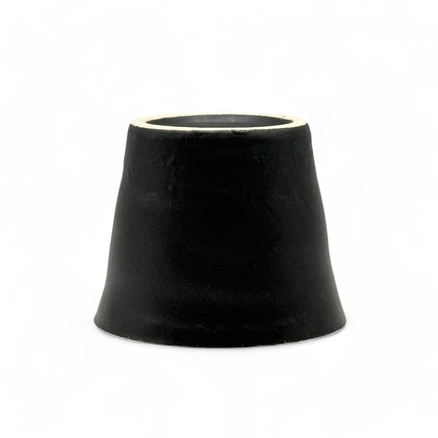 Kuro Black Tesshin Mino-yaki Yunomi - Japanese Teacup