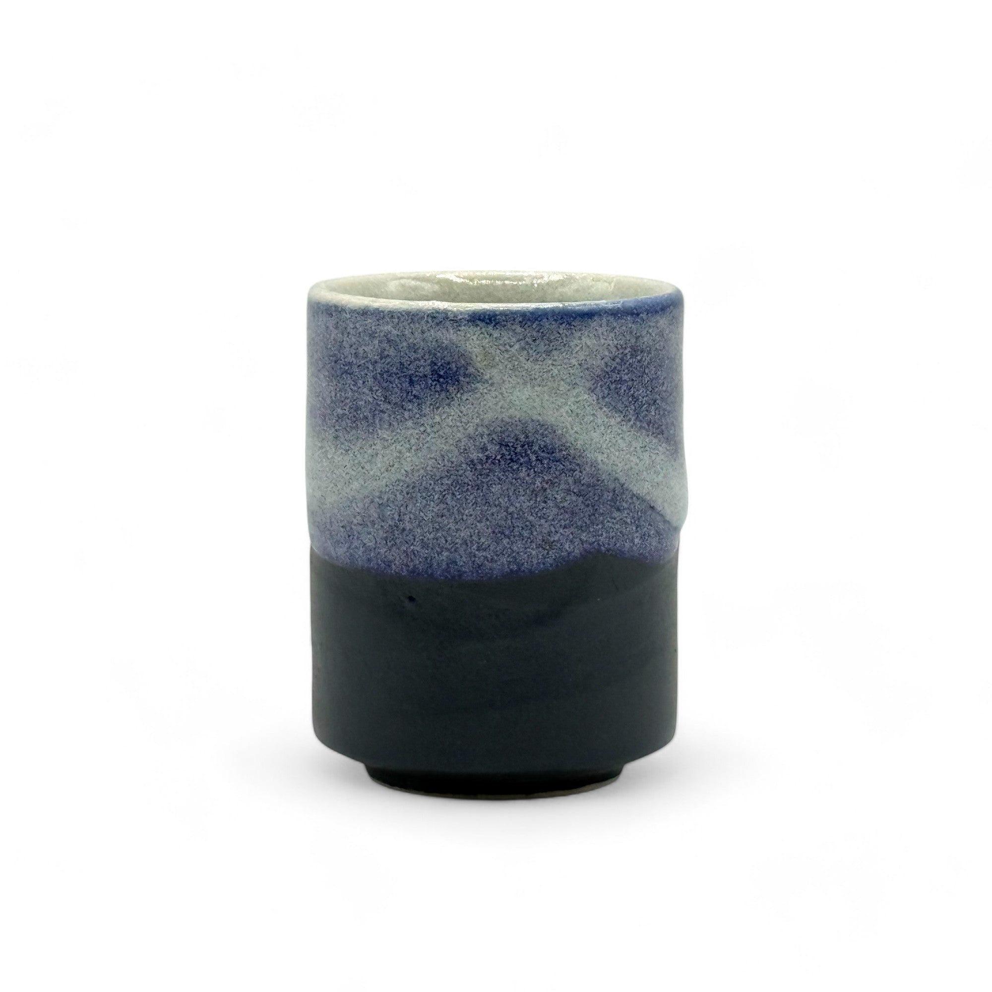 Ruri Kesho Black Mino-yaki Yunomi - Japanese Teacup