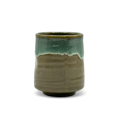 Kin Kama-ryū Green Mino-yaki Yunomi - Japanese Teacup