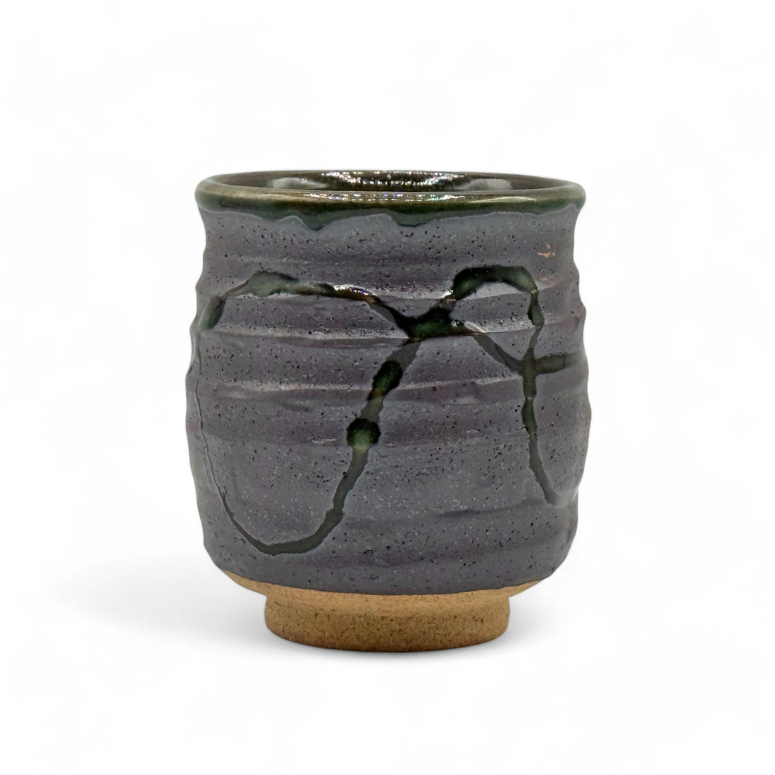 Kuroitchin Hiwa Black Mino-yaki Yunomi - Japanese Teacup