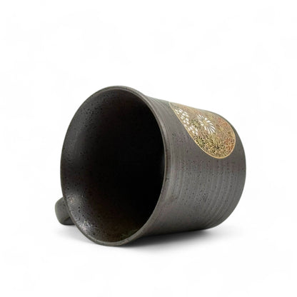 Kinkazume Black Kutani-yaki Mug- Japanese Tea Mug