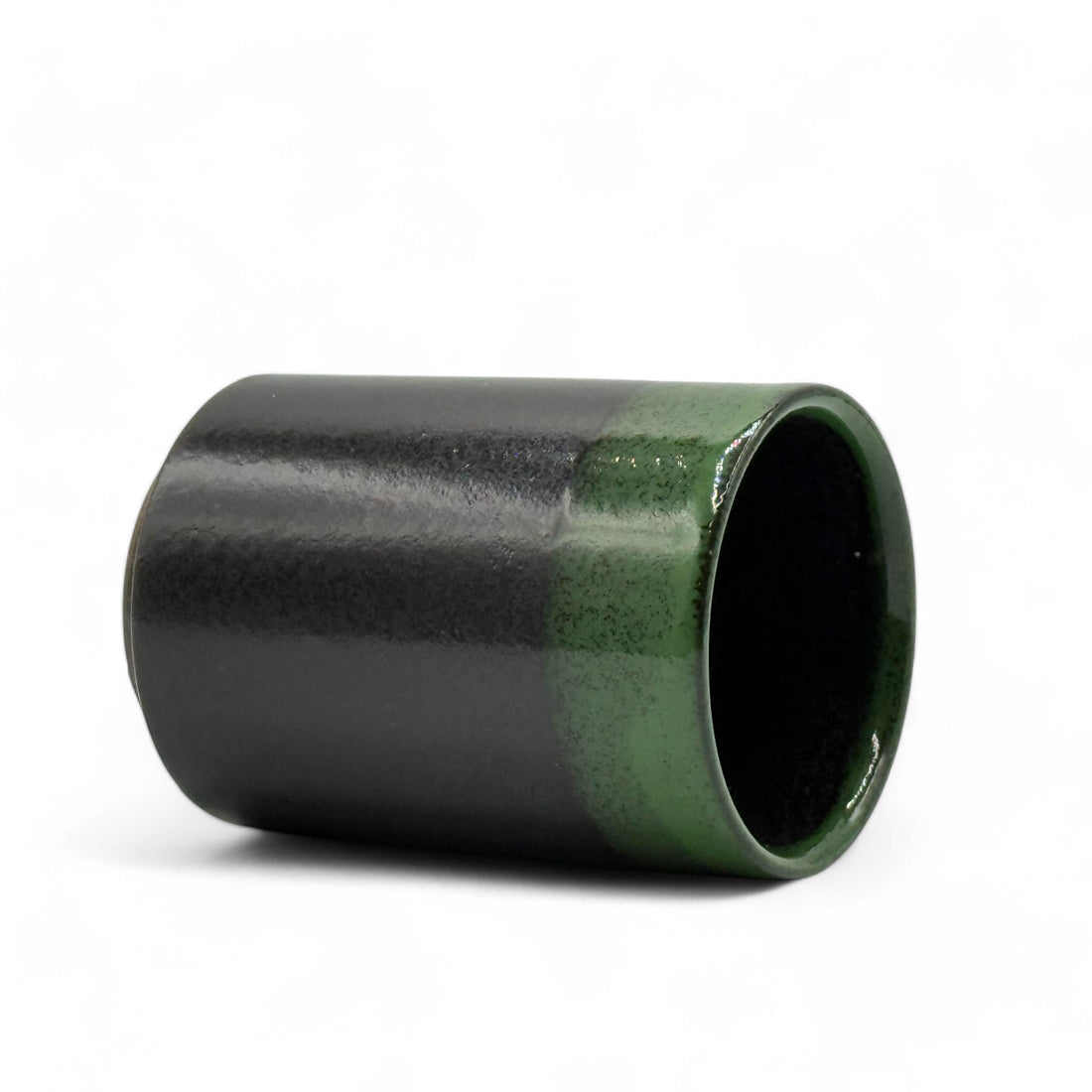 Tsuchi Mono Black Mino-yaki Yunomi - Japanese Teacup