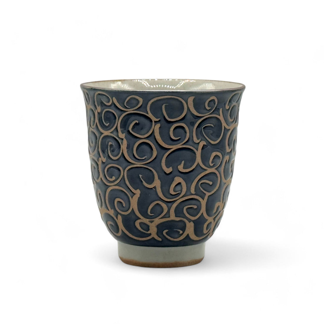 Hasui Arabesque Black Hasami-yaki Yunomi - Japanese Teacup