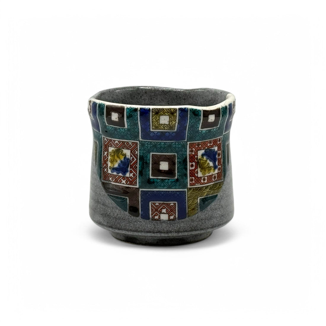 Ishidatami Gray Kutani-yaki Yunomi - Japanese Teacup