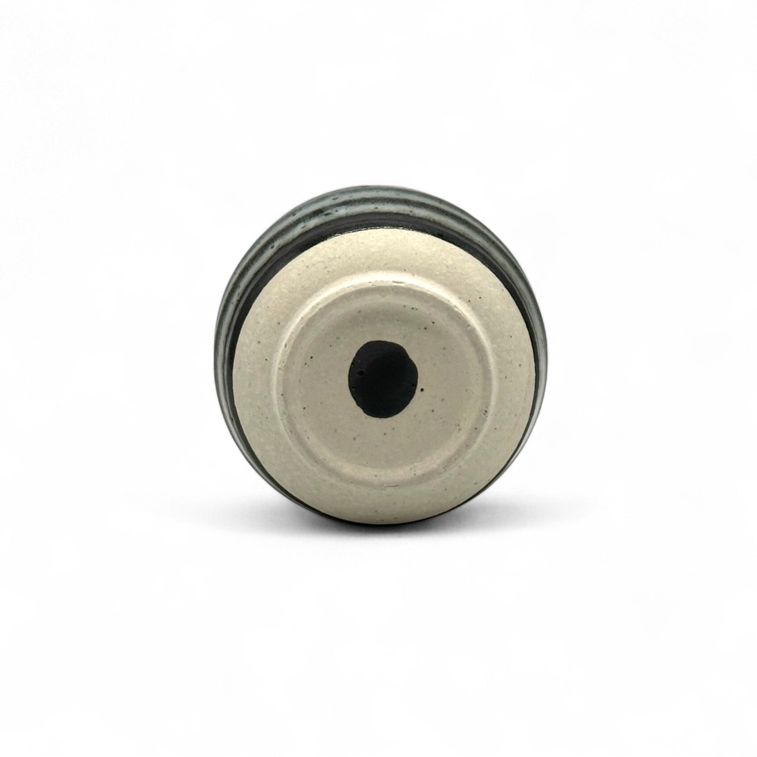 Tenmoku Iguchi Gray Mino-yaki Yunomi - Japanese Teacup