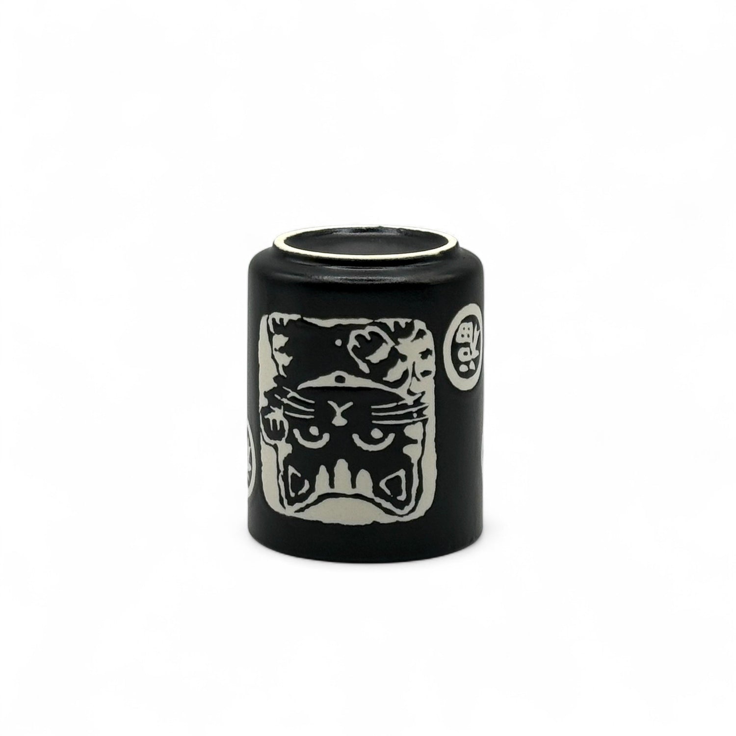 Shukufuku Black Neko Cat Yunomi - Japanese Teacup