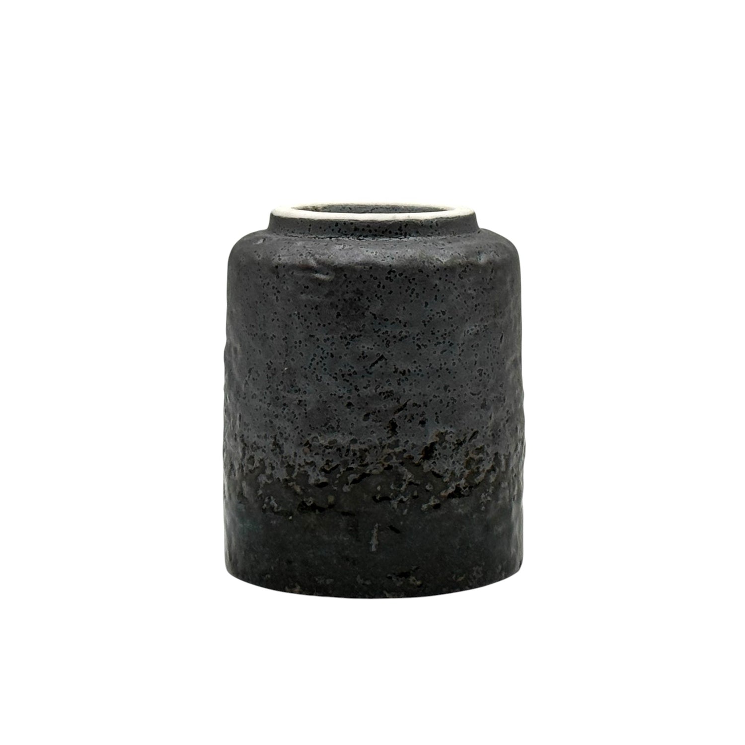 Shinkai Black Mino-yaki Yunomi - Japanese Teacup