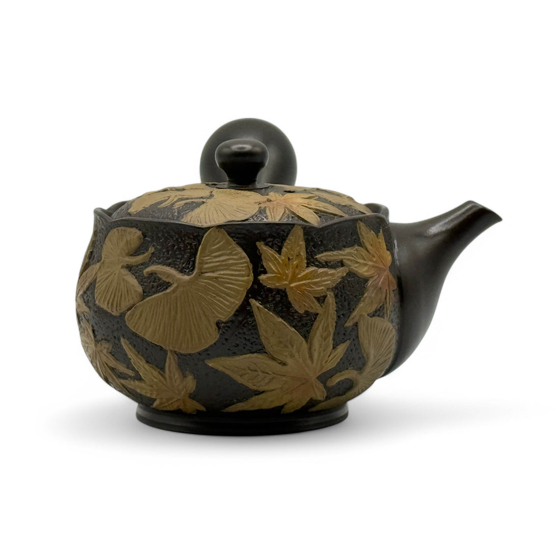 Maple Gingko Leaves Black Tokoname-yaki Kyusu by Chikushun - Japanese Teapot