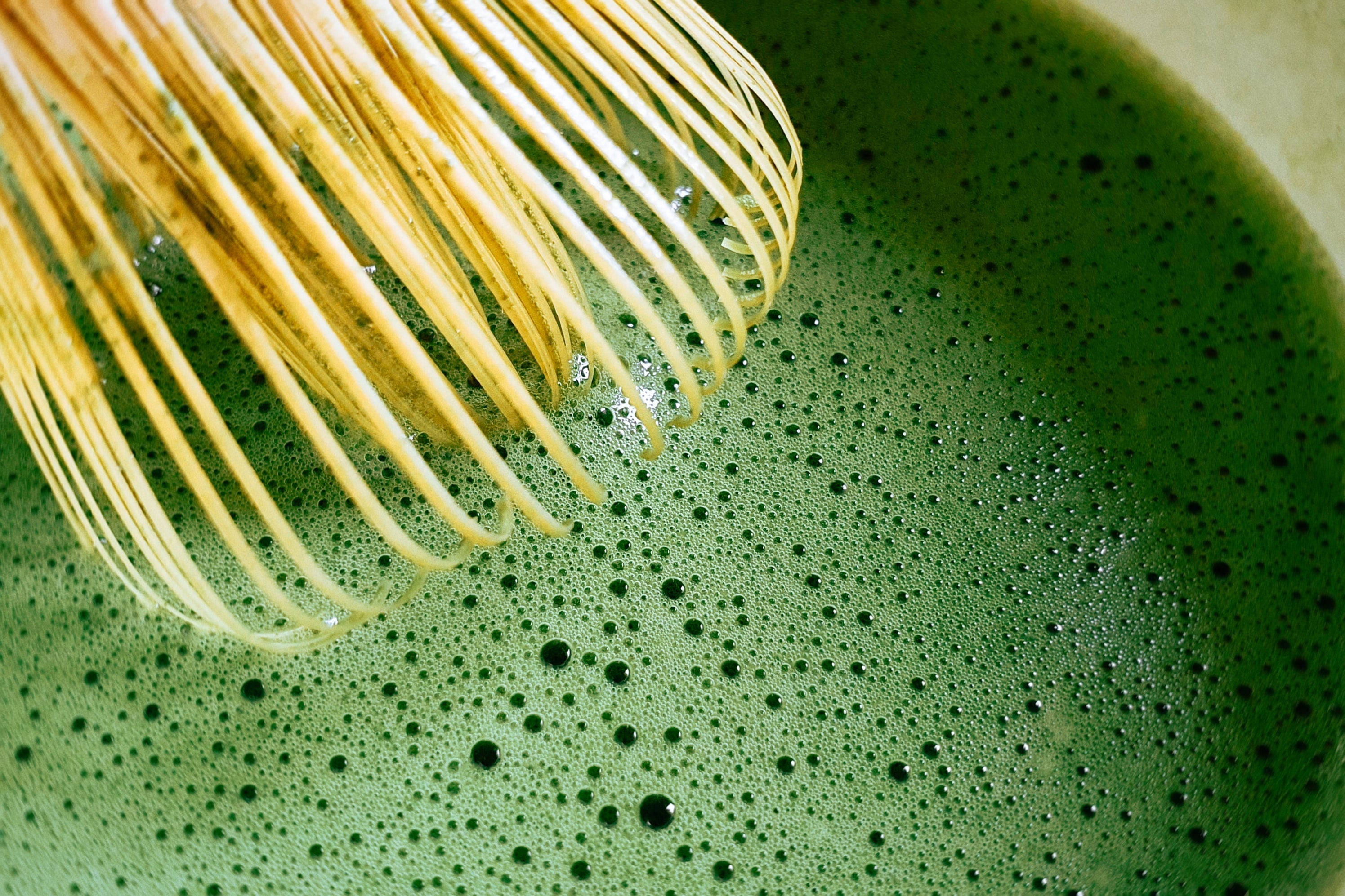 Natural Bamboo Matcha Green Tea Whisk Chasen Preparing Japanese